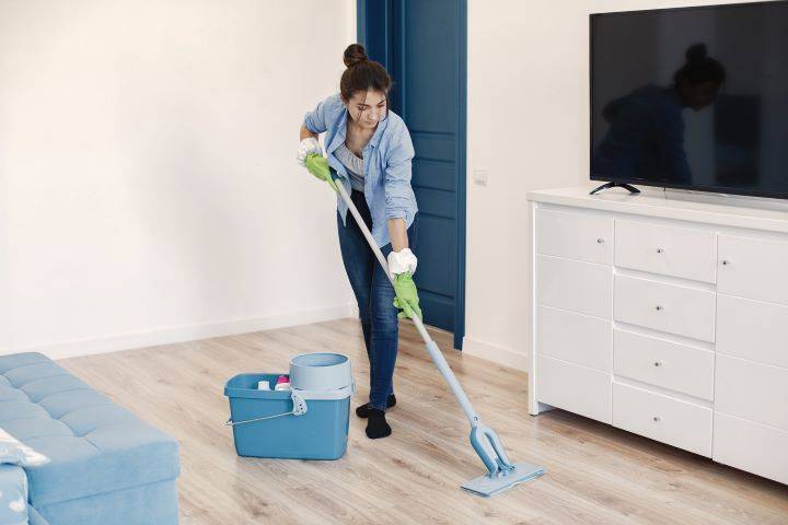 Cleaning living room 4