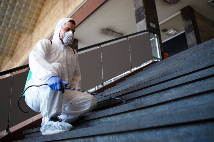 Treppen werden gereinigt 2